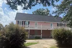 40 Rigby Street W, Manning, SC 29102 - Photo 1