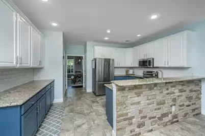 9492 Markley Boulevard, Summerville, SC 29485 - Photo 13