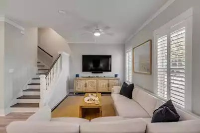 549 Cooper Village Lane, Mount Pleasant, SC 29464 - Photo 3