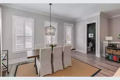 549 Cooper Village Lane, Mount Pleasant, SC 29464 - Photo 9