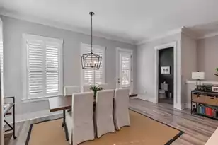 549 Cooper Village Ln, Mount Pleasant, SC 29464 - Photo 9