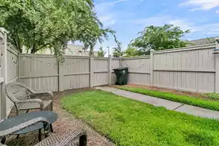 224 Oak Park St, Summerville, SC 29486 - Photo 31