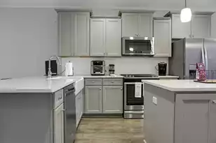 224 Oak Park St, Summerville, SC 29486 - Photo 7