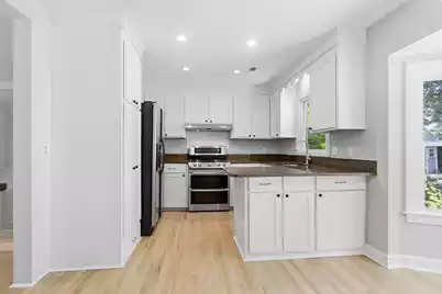 920 Ravenswood Drive, Charleston, SC 29412 - Photo 13