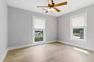 920 Ravenswood Dr, Charleston, SC 29412 - Photo 19