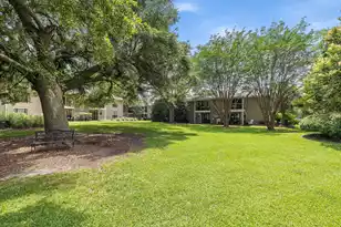 1851 Montclair Dr, Mount Pleasant, SC 29464 - Photo 9