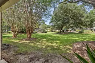 1851 Montclair Dr, Mount Pleasant, SC 29464 - Photo 3