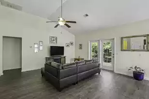 147 Okatie Park Cir E, Ridgeland, SC 29936 - Photo 3