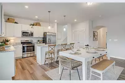 525 O'Leary Circle, Summerville, SC 29483 - Photo 3