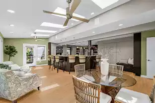 354 Molasses Ln, Mount Pleasant, SC 29464 - Photo 3