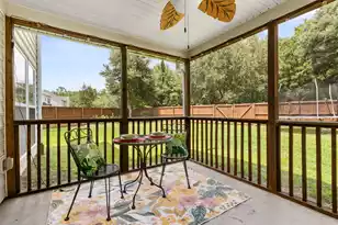 5255 Lenora Dr, Summerville, SC 29485 - Photo 7