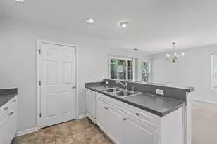 9148 Maple Grove Dr, Summerville, SC 29485 - Photo 9