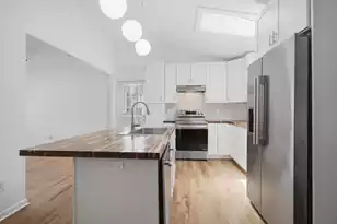 1144 Wyndham Rd, Charleston, SC 29412 - Photo 13