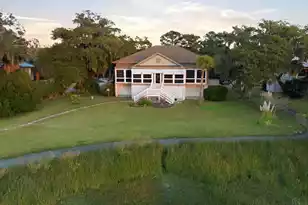 112 Front St, Saint Helena Island, SC 29920 - Photo 53