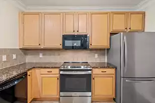 2244 Ashley Crossing Dr, Charleston, SC 29414 - Photo 7