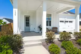 135 Morton Street E, Summerville, SC 29486 - Photo 3