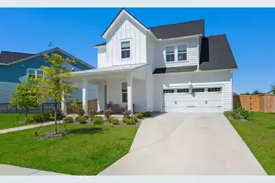 135 Morton Street E, Summerville, SC 29486 - Photo 1
