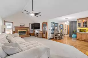406 King Charles Cir, Summerville, SC 29485 - Photo 11