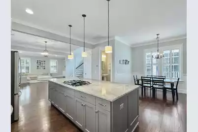 2840 Rivertowne Parkway, Mount Pleasant, SC 29466 - Photo 9