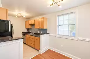 180 Line St, Charleston, SC 29403 - Photo 5