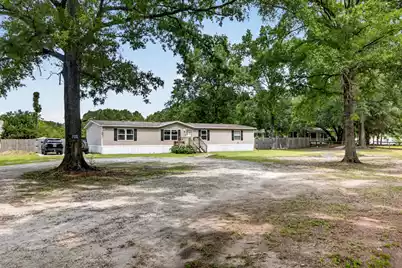 845 Butternut Road E, Summerville, SC 29483 - Photo 1