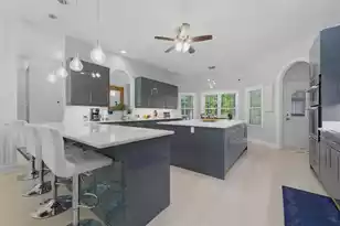 136 Acorn Ln, Santee, SC 29142 - Photo 5