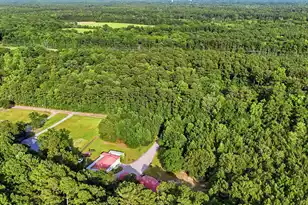 690 Lannie Ln, Moncks Corner, SC 29461 - Photo 5