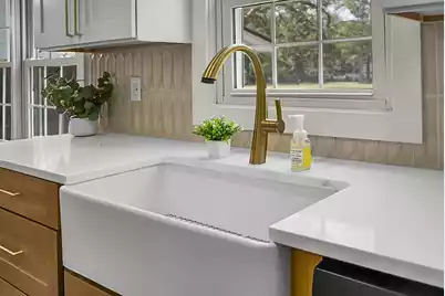 1154 Plantation Lane, Mount Pleasant, SC 29464 - Photo 25