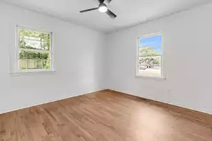 1602 Rifle Range Rd, Mount Pleasant, SC 29464 - Photo 19
