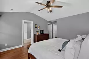 3612 Bagley Dr, Mount Pleasant, SC 29466 - Photo 21