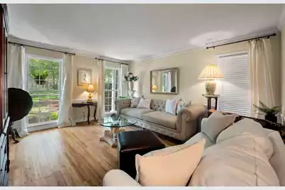 1080 Deleisseline Boulevard, Mount Pleasant, SC 29464 - Photo 7