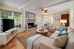 1080 Deleisseline Blvd, Mount Pleasant, SC 29464 - Photo 13