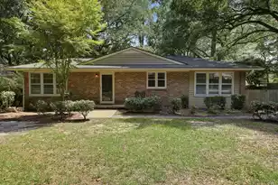 114 Live Oak Rd, Summerville, SC 29485 - Photo 1