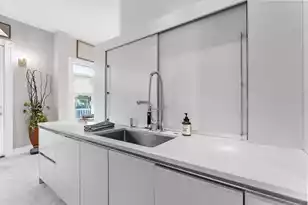 6 Rutledge Ave, Charleston, SC 29401 - Photo 17