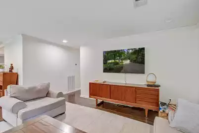 1053 Planters Curve, Mount Pleasant, SC 29464 - Photo 19