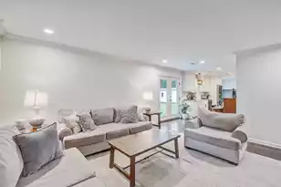 1053 Planters Curve, Mount Pleasant, SC 29464 - Photo 21