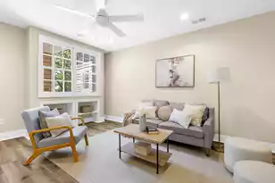 39 Radcliffe St, Charleston, SC 29403 - Photo 5