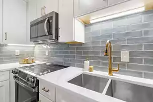 39 Radcliffe St, Charleston, SC 29403 - Photo 11