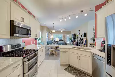 2242 Daniel Island, Daniel Island, SC 29492 - Photo 3