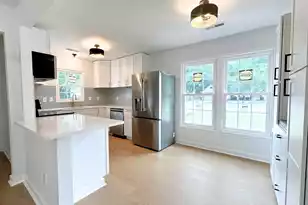 2107 Presidio Dr, Mount Pleasant, SC 29466 - Photo 11