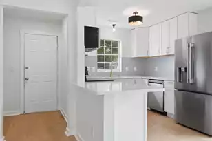 2107 Presidio Dr, Mount Pleasant, SC 29466 - Photo 9