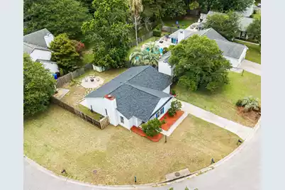 2107 Presidio Drive, Mount Pleasant, SC 29466 - Photo 25