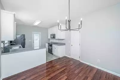 111 Foxglove Avenue, Summerville, SC 29483 - Photo 11