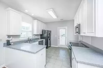 111 Foxglove Avenue, Summerville, SC 29483 - Photo 13