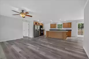3671 Pandora Dr, Mount Pleasant, SC 29466 - Photo 17