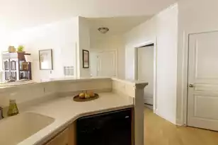1025 Riverland Woods Pl #Apt 708, Charleston, SC 29412 - Photo 5