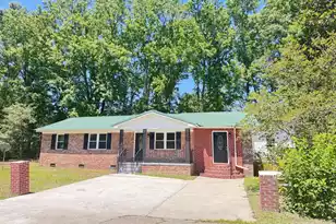 210 Grayson St, Walterboro, SC 29488 - Photo 3