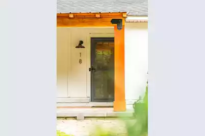 18 Hillcreek Boulevard, Charleston, SC 29412 - Photo 5
