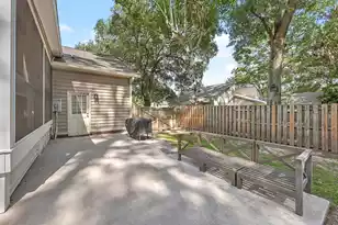 818 Law Ln, Mount Pleasant, SC 29464 - Photo 43