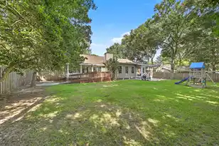 818 Law Ln, Mount Pleasant, SC 29464 - Photo 45